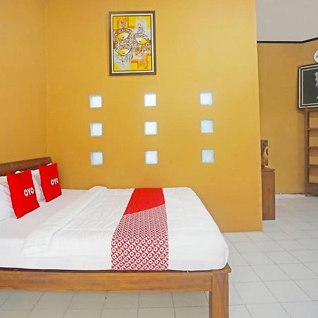 Oyo 90229 Fidel Caestro Homestay Kotadalem Eksteriør bilde